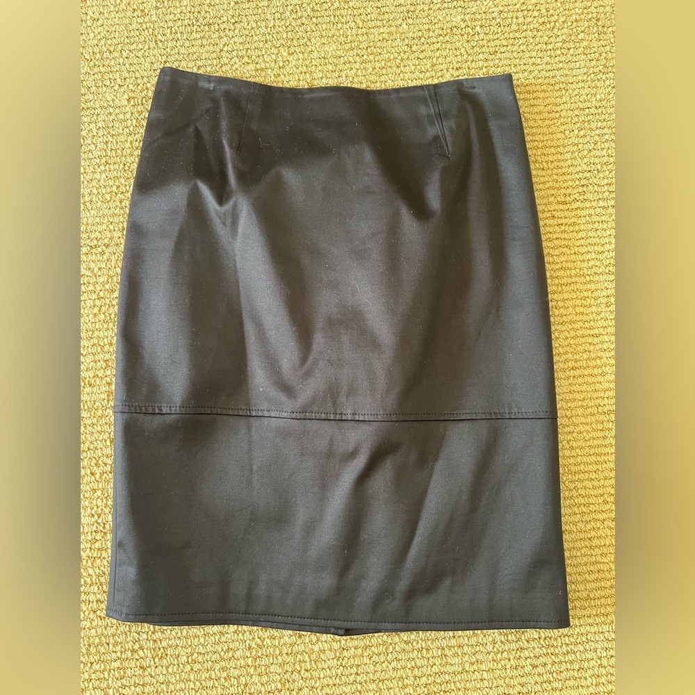 Thomas Pink Black Sateen Pencil Skirt Size 6 Luxe Minimalist Classic